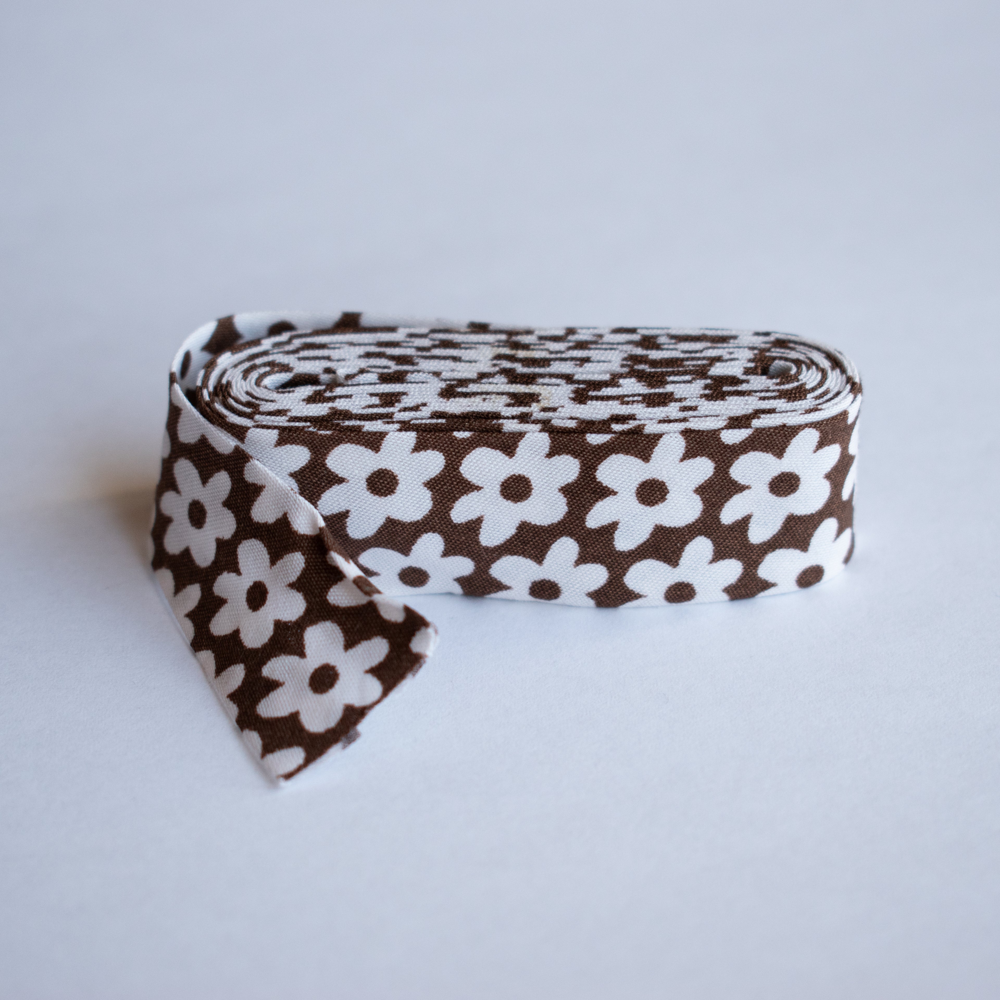 Edging tape Bias Flowers 20mm