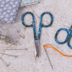 Brodersax 93 mm - Knappnålen