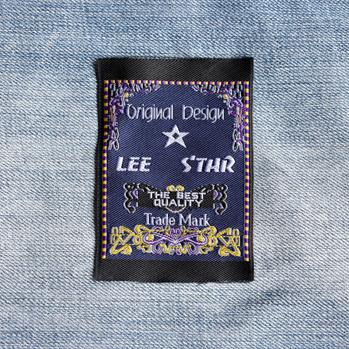 Patch Lee star - Knappnålen